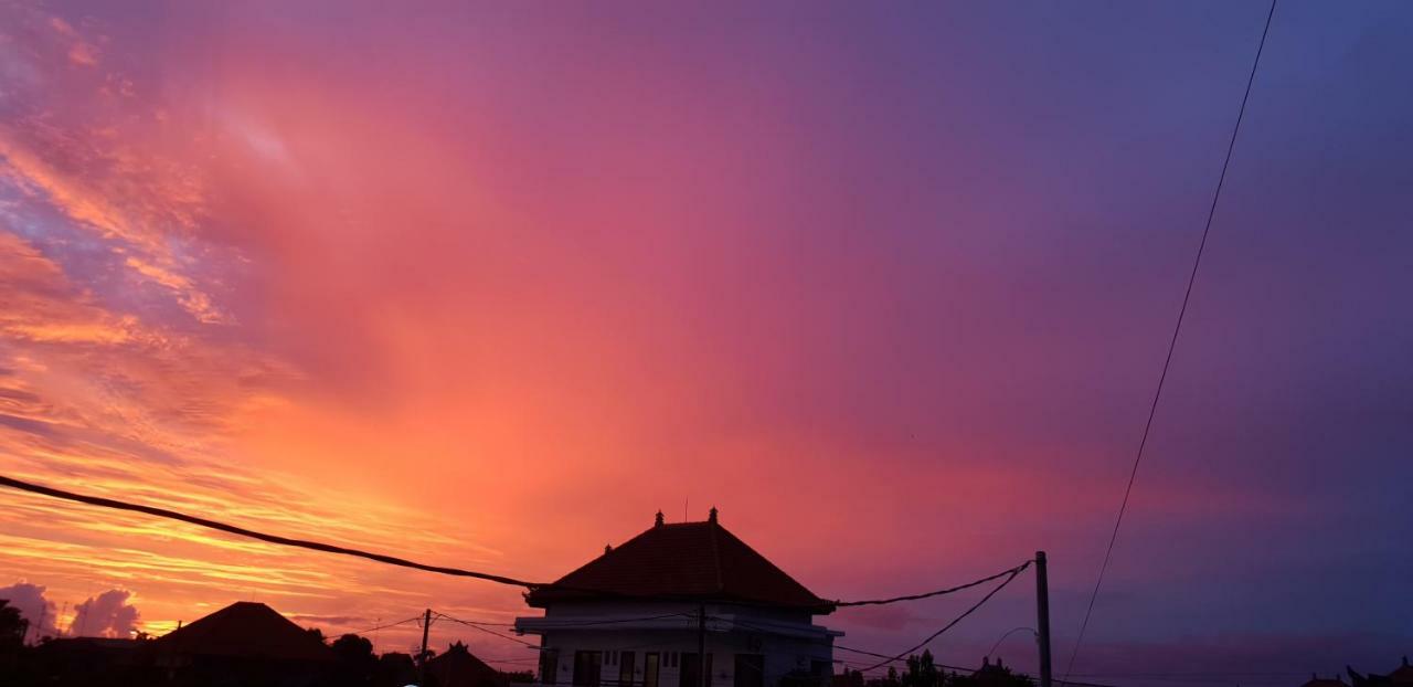Sun Homestay Canggu Exterior foto